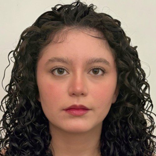 Perfil de Emilly Guzzi - DERMRIO